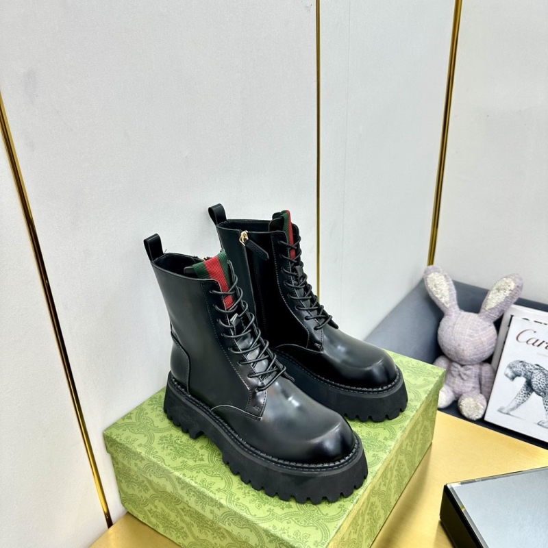 G*u*i boots